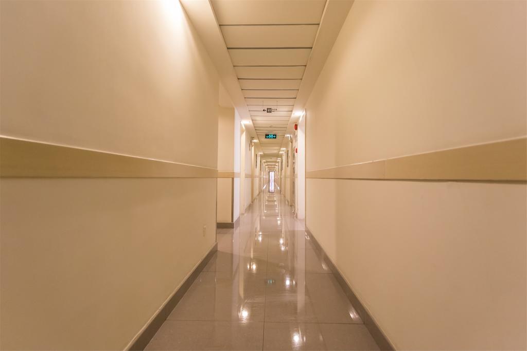 Jingjiang Inn Shanghai Minsheng Road Екстер'єр фото